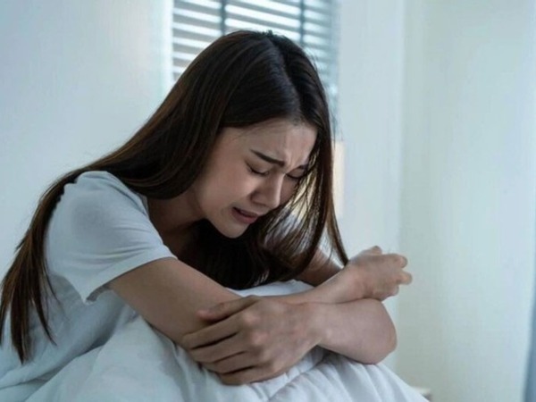 Vất vả làm nhiều món ngon đãi bạn của chồng, khách vừa về lại bị chồng đòi ly hôn vì một lý do