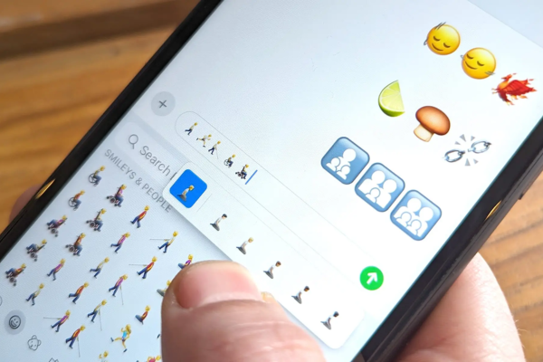 iOS 17.4 đã cho tải về: Nhiều tính năng hay, xem được iPhone đã sạc pin bao nhiêu lần