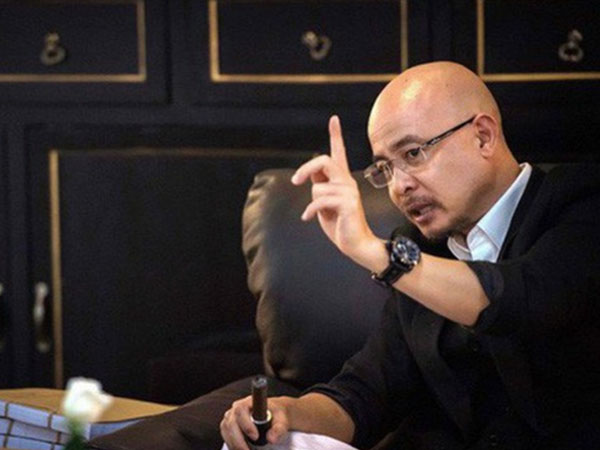 Ông Đặng Lê Nguyên Vũ: Khi giàu tri thức mới biết làm giàu vật chất, đừng chỉ dùng tiền đi mua điện thoại đời mới
