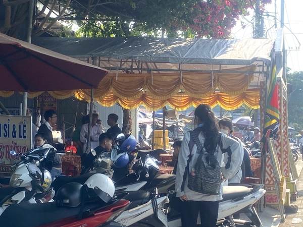Nữ sinh lớp 12 đâm tử vong nữ sinh lớp 11