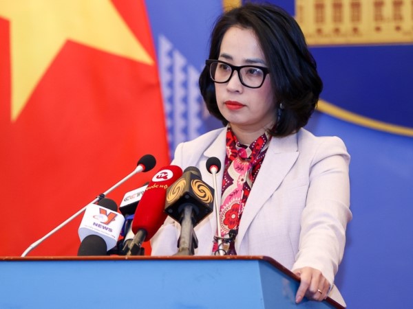 Việt Nam cực lực lên án vụ tên lửa tập kích tàu hàng làm 1 người Việt tử nạn