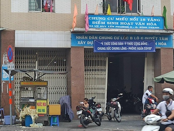Bắt 3 thành viên Ban quản trị chung cư Miếu Nổi ở TP.HCM