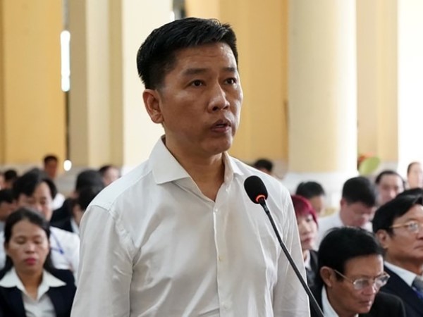 Cựu Tổng giám đốc SCB khai 'tin và thấy bà Lan rất quan tâm dàn lãnh đạo SCB'
