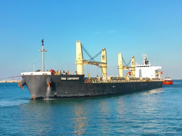 Khẩn trương đưa thủy thủ Việt Nam thiệt mạng do tàu trúng tên lửa về nước