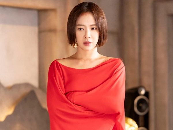 Không ngờ phim Hàn siêu 'rác' này vẫn cố chấp ra thêm mùa mới, khán giả phải 'cất não' đi mới xem được?