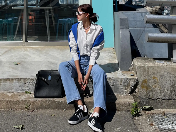 4 cách kết hợp áo sơ mi và quần jeans giúp bạn mặc đẹp trong mọi hoàn cảnh