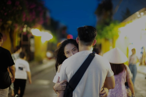 Chồng kín tiếng của tiểu thư Hà Nội Tô Sa là ai?