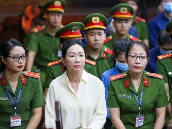 Xét xử vụ án Vạn Thịnh Phát: Hôm nay, thẩm vấn bị cáo Trương Mỹ Lan và Nguyễn Cao Trí