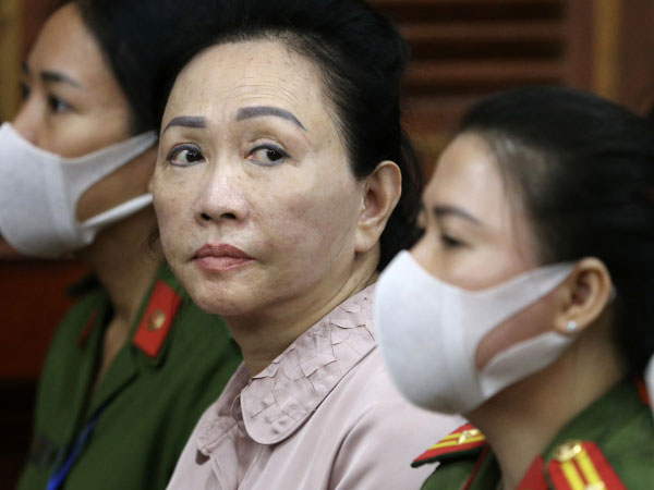 Con gái bà Trương Mỹ Lan rao bán nhà 1 tỷ USD ở Hà Nội để khắc phục hậu quả