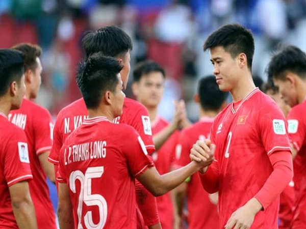 Duy Mạnh: 'Không biết tuyển Việt Nam sắp đấu với tuyển Indonesia hay Hà Lan nữa'