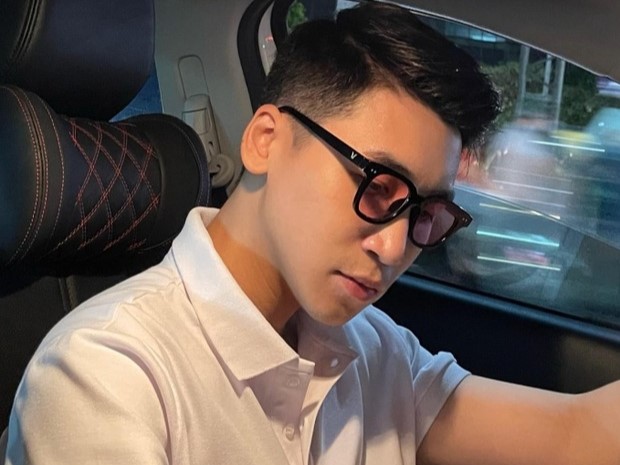 Cuộc sống của Huy Cung trước khi đi tu: Nhà riêng xe xịn đều có đủ, từng vướng tin đồn có bạn gái mới nhưng vẫn độc thân