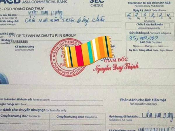 Vụ tiền trong tài khoản bị rút sạch rồi 'tự về': Hé lộ tình tiết mới