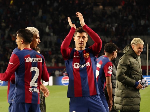 Loại Napoli, Barca đoạt vé vào tứ kết Champions League
