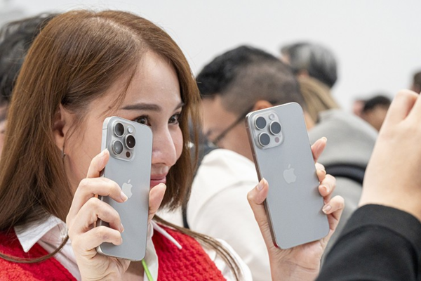 Hành trình từ sự hoài nghi đến sự thống trị của iPhone