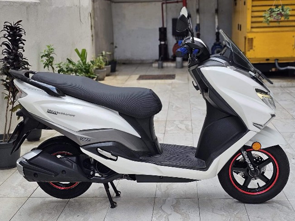 Xe ga duy nhất đang được phân phối của Suzuki 'đại hạ giá'