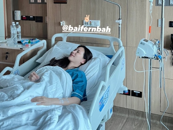 Baifern bất ngờ nhập viện truyền nước biển, bạn trai Nine Naphat lập tức có động thái đáng chú ý