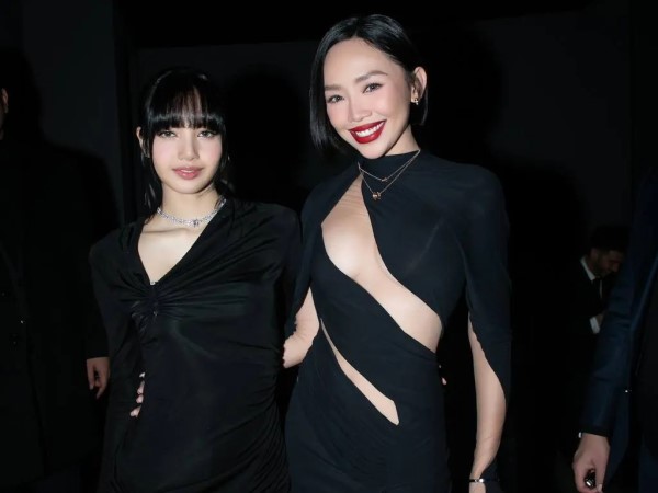 Lisa diện váy ôm khoe body nức nở, đọ sắc cùng Tóc Tiên siêu 'cháy' và Kim Ji Won tại event BVLGARI