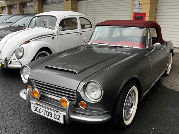 Ô tô cổ cực hiếm Datsun Fairlady 55 tuổi giá 1,7 tỷ đồng của tay chơi Hà Nội