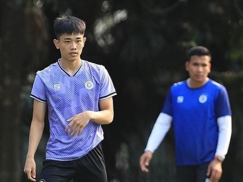 Nguyễn Đình Bắc thiếu chuyên nghiệp khi ‘xé thỏa thuận’ với Hà Nội FC