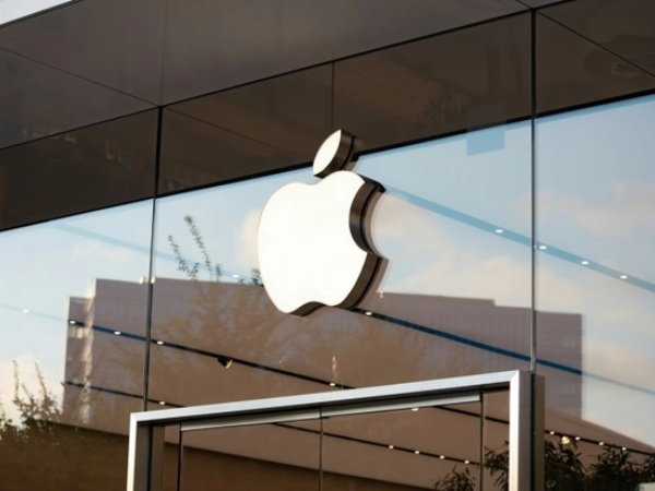 Tim Cook gian dối, báo hại Apple bốc hơi hơn 12 nghìn tỷ
