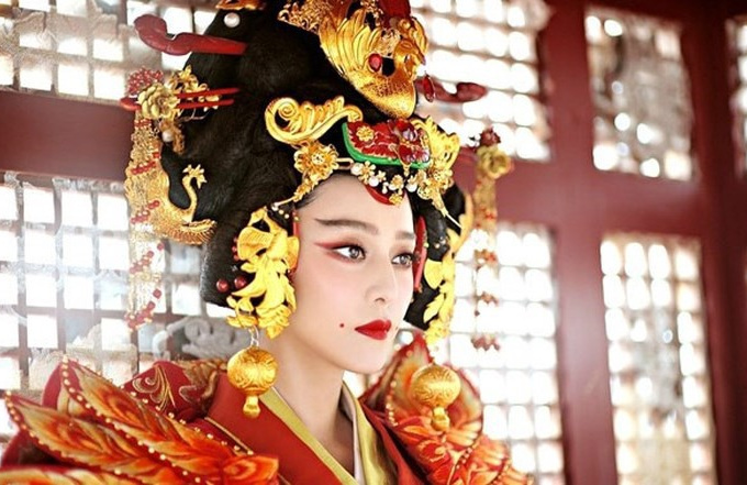Nam sủng của Võ Tắc Thiên cả gan đốt 2 tòa cung điện vì... ghen