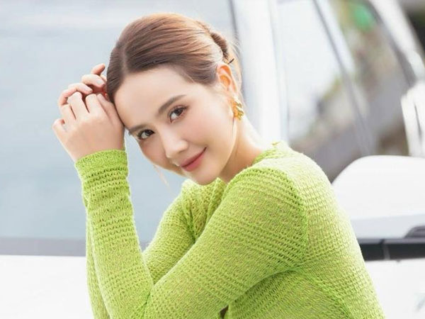 Nữ diễn viên Vbiz ly hôn với chồng doanh nhân sau 5 năm kết hôn, dính tin đồn hẹn hò với loạt sao nam