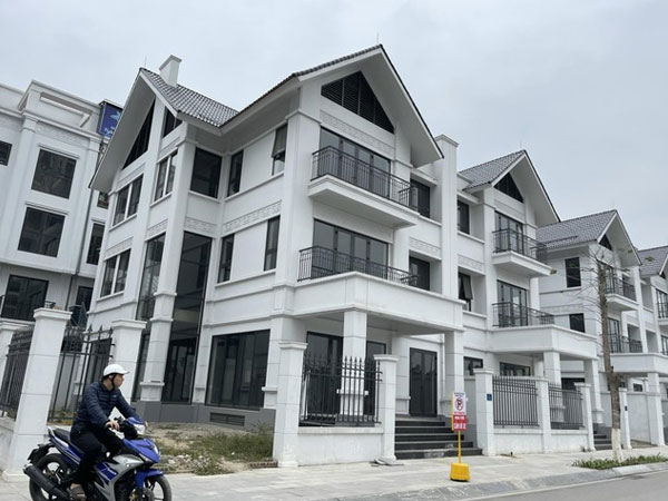 Thị trường bất động sản Hà Nội: Ảo giá, ảo giao dịch
