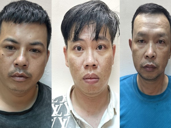 Bắt nhóm làm giả căn cước công dân ở TP.HCM