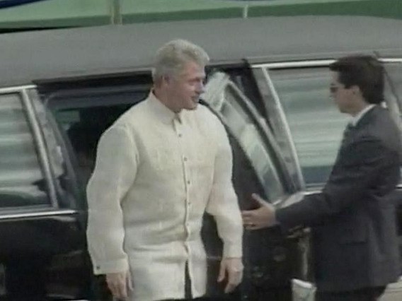 Ông Bill Clinton suýt bị ám sát trên cương vị tổng thống Mỹ