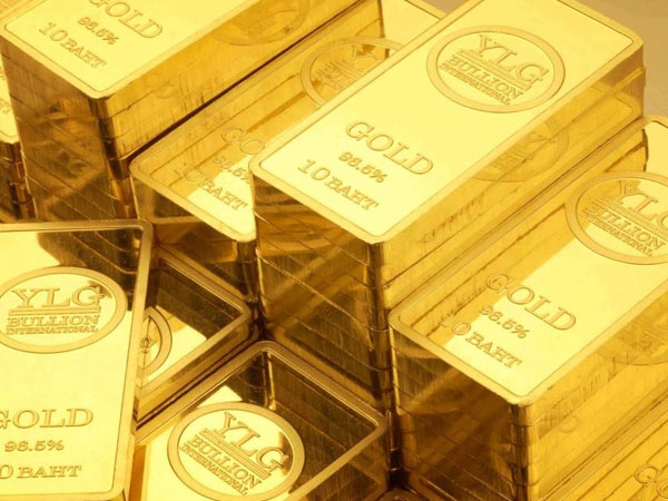Giá vàng hôm nay 23/3/2024 lao dốc nhanh, đồng loạt chốt lời