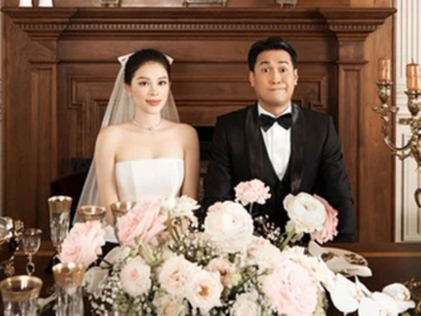 Tròn 1 năm về chung nhà, Phillip Nguyễn viết tâm thư ngọt ngào và tung ảnh cưới nhí nhố với Linh Rin