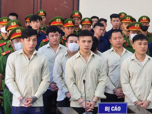 Tuyên án tử hình Triều ‘điên’ do bắn chết Hải ‘bạch’ tại quán karaoke XO