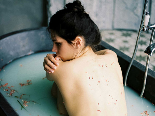 Mụn lưng: Những điều cần biết và cách điều trị tại nhà