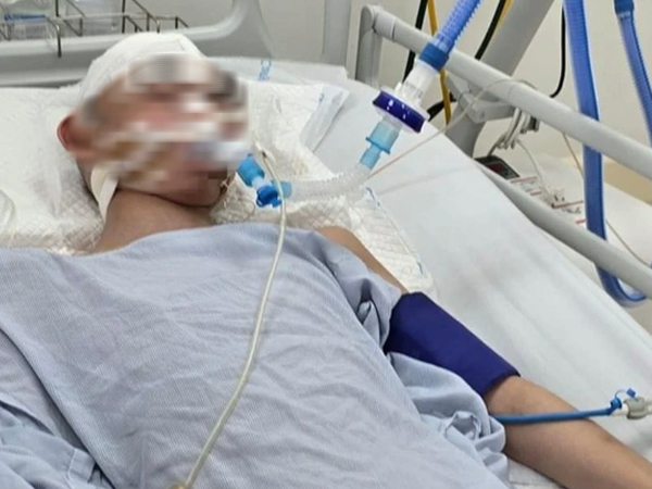 Mâu thuẫn lúc chơi bóng rổ, nam sinh lớp 8 bị đánh chết não