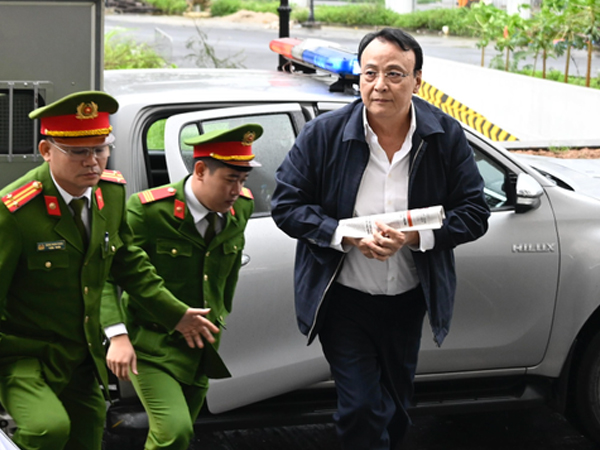 Chủ tịch Tân Hoàng Minh Đỗ Anh Dũng nhận án 8 năm tù