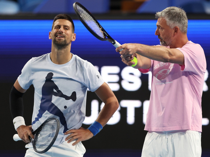 Djokovic chia tay HLV Ivanisevic: Nhà vô địch tự làm mới