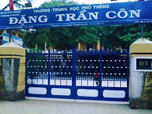 Bức xúc học sinh không đi dã ngoại bị trường yêu cầu lao động, dọn vệ sinh
