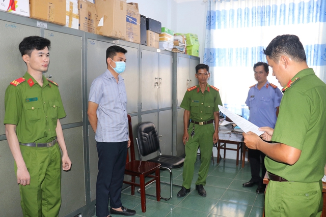 Vĩnh Long: Bắt giám đốc công ty vàng bạc lừa đảo hơn 35 tỉ đồng