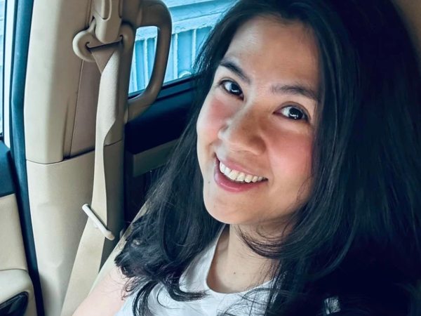 Diễn viên Kim Thư sau khi ly hôn Phước Sang: Từ bỏ showbiz, tuổi U50 vẫn trẻ đẹp, cuộc sống ra sao?