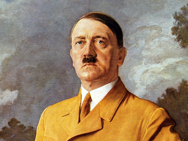 Rùng mình sở thích tình ái quái đản của trùm phát xít Hitler