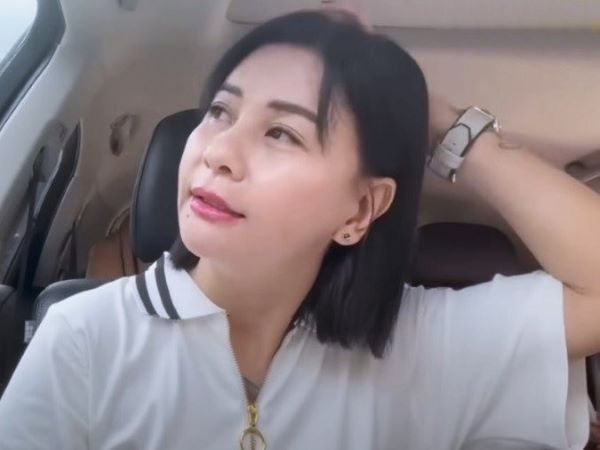 Cát Phượng: 'Tôi đi Mỹ buồn lắm, khóc hoài, nằm khóc ướt gối'