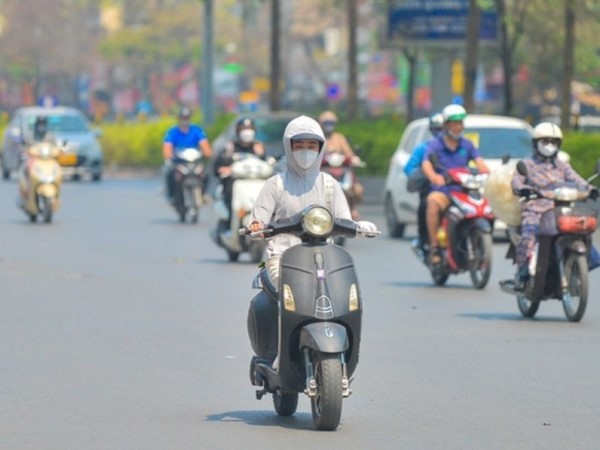 Thời tiết hôm nay 31/3: Nắng nóng gay gắt ở Tây Bắc Bộ đến Phú Yên