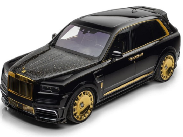 Chiêm ngưỡng siêu phẩm Rolls-Royce Cullinan bản độ dát vàng