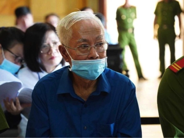 Cựu Tổng Giám đốc Ngân hàng Đông Á lĩnh thêm 8 năm tù
