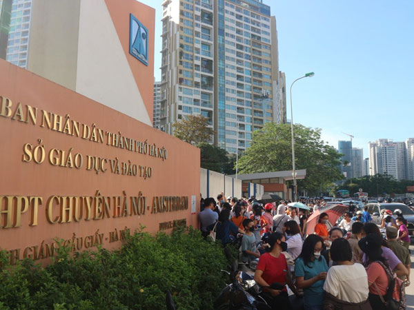 Hà Nội chính thức dừng tuyển sinh lớp 6 trường chuyên Hà Nội - Amsterdam