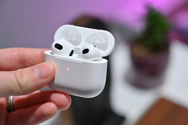 AirPods giá rẻ trở thành canh bạc tiếp theo của Apple