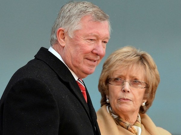 Chấp nhận giảm giá sâu, Sir Alex thành công bán căn nhà chứa đựng nhiều kỷ niệm