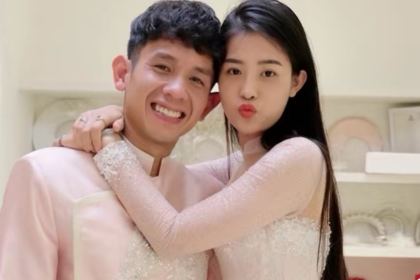 Tiểu thư Gia Lai sắp cưới cầu thủ Hồng Duy lên tiếng đính chính tin đồn đã có con, tiết lộ luôn thời điểm đám cưới