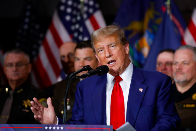Ông Trump thất bại với nỗ lực trì hoãn phiên toà vụ trả tiền bịt miệng