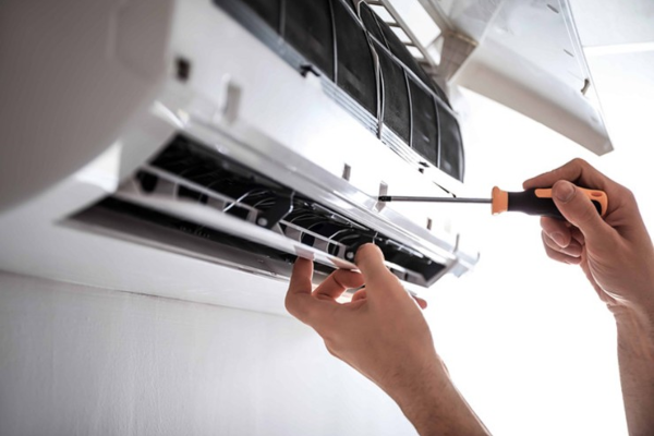 Những điều cần lưu ý trước khi vệ sinh điều hòa sẵn sàng cho mùa nóng